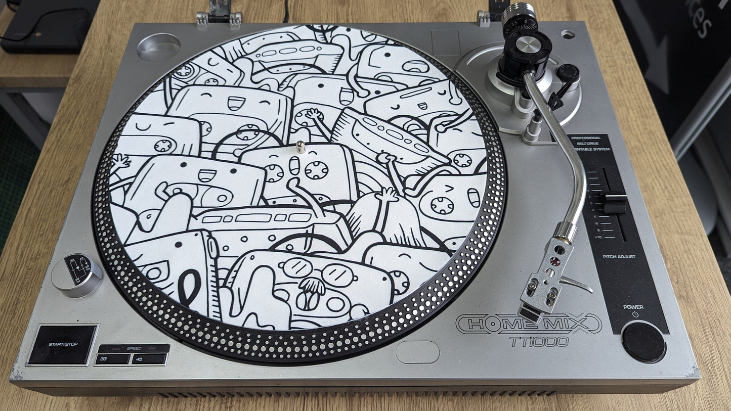 Tapes Slipmat – With Colour In Potential