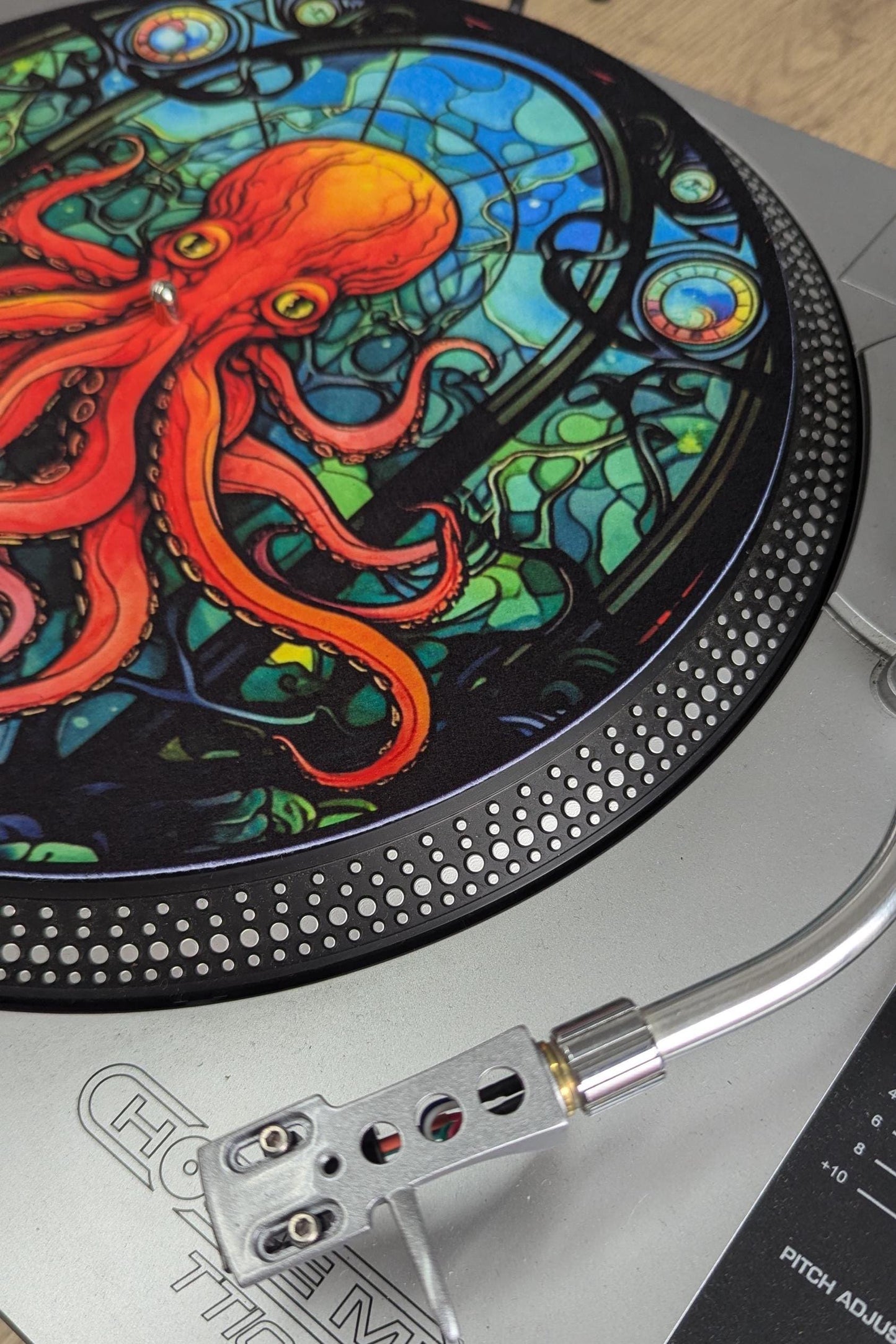Stain Glass Octopus Slip mat - 7 & 12 inch LP Vinyl DJ Pro Turntable Slip Mat Record Player Technics 1210 DJ Turntablist
