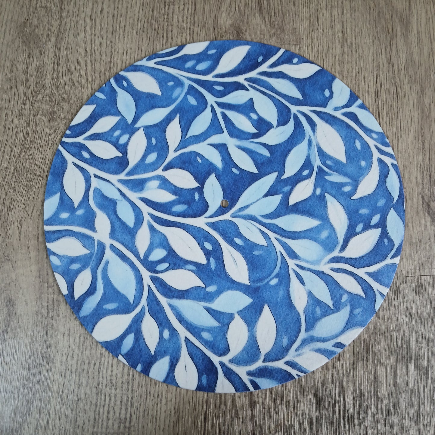 Blue Vines Slipmat – Decorative Fabric Style Design