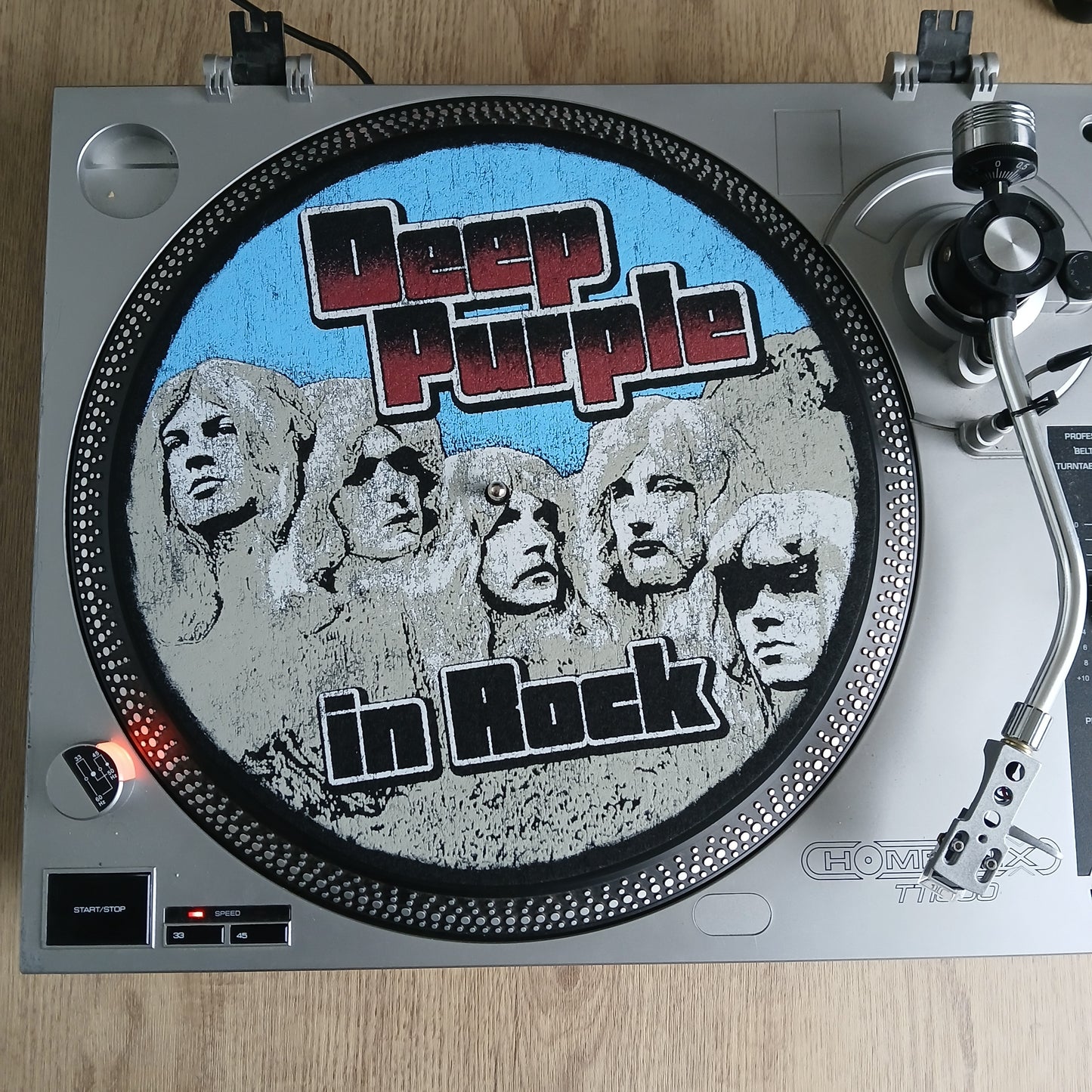 Official Deep Purple Turntable Slipmat : In Rock