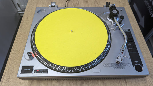 Pure yellow Felt Slipmat – Bold Colour. Clean Sound.