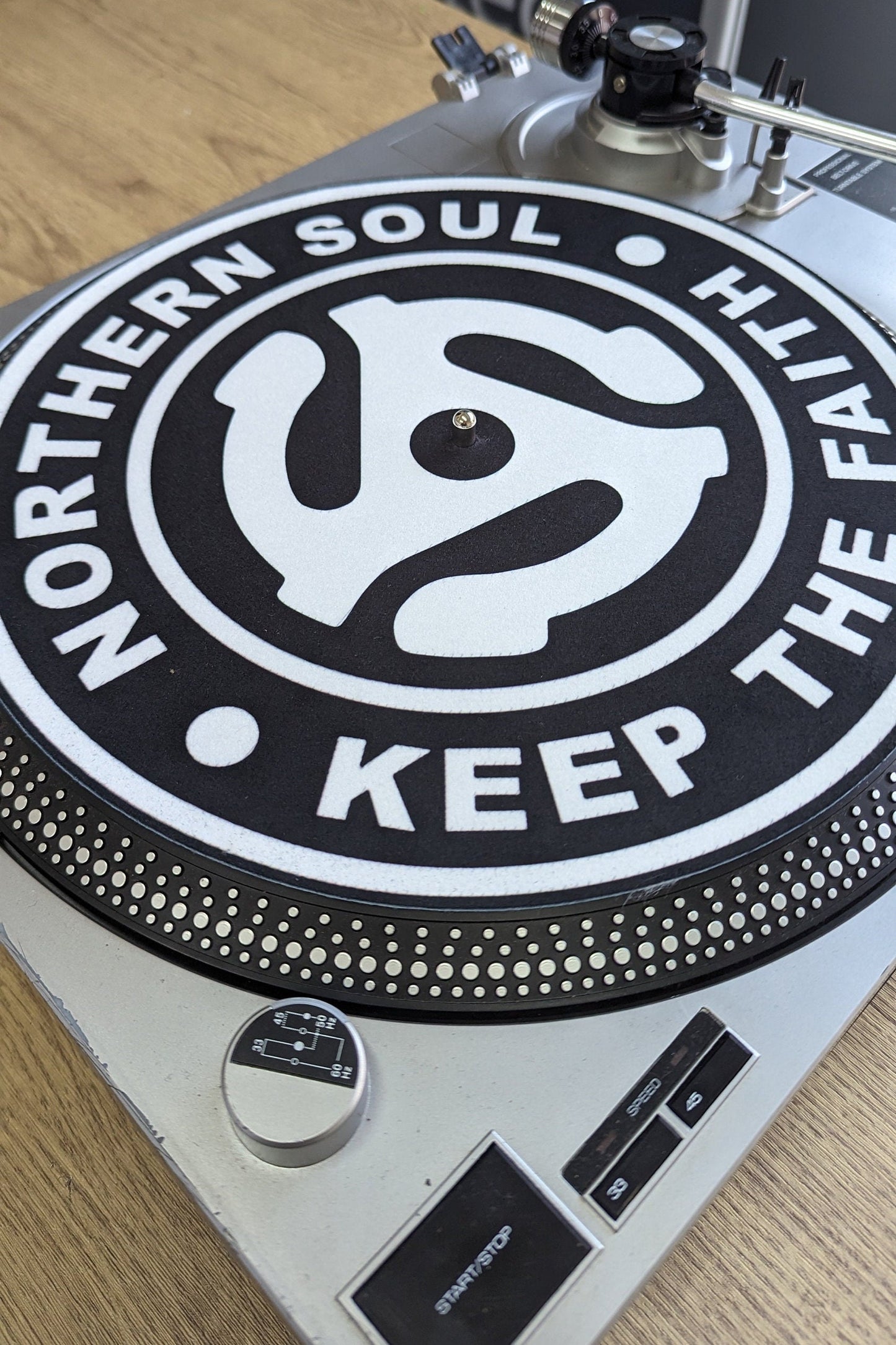 Northern Soul - Adapter - Keep the Faith Slipmat - 7 & 12 inch LP Vinyl DJ Pro Turntable Slip Mat Record Player