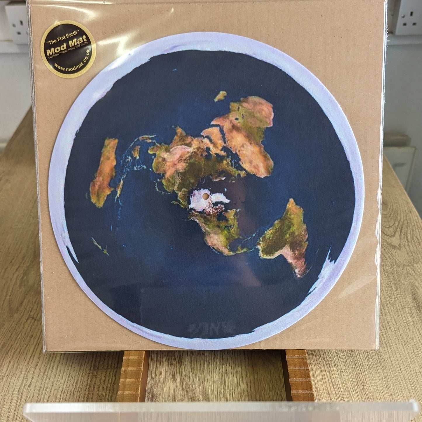 The Flat Earth Slipmat – 7"/12" Vinyl Turntable Mat