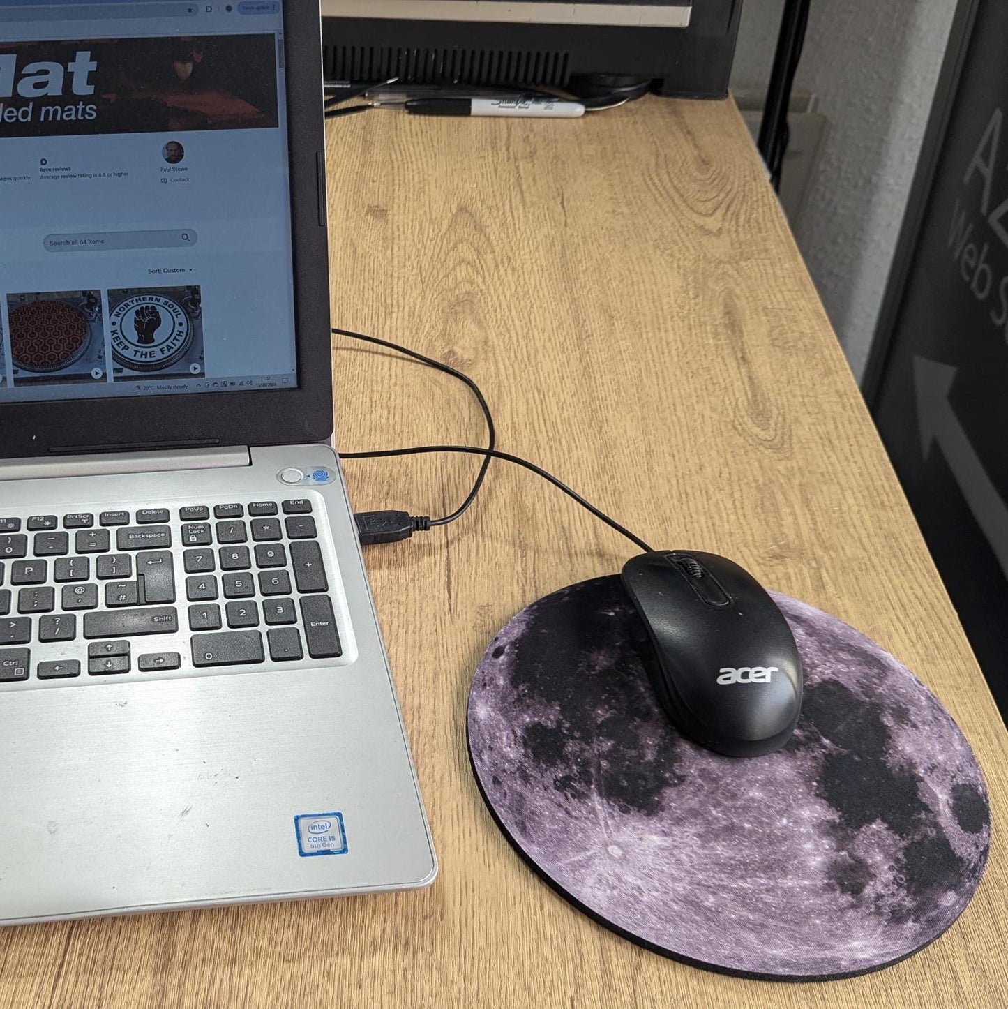 The Moon Circular Mouse Pad - Round Computer Mat - Desktop mousepad -  Space Gift - Science Gift - NASA Gift