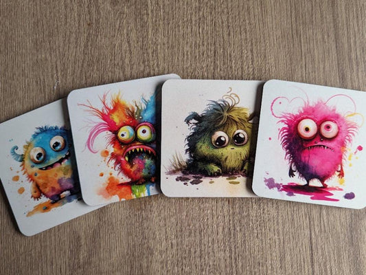 Dessous de verre Petits Monstres | Lot de 4 personnages de dessins animés amusants et colorés | Accessoires de boisson uniques pour enfants et adultes