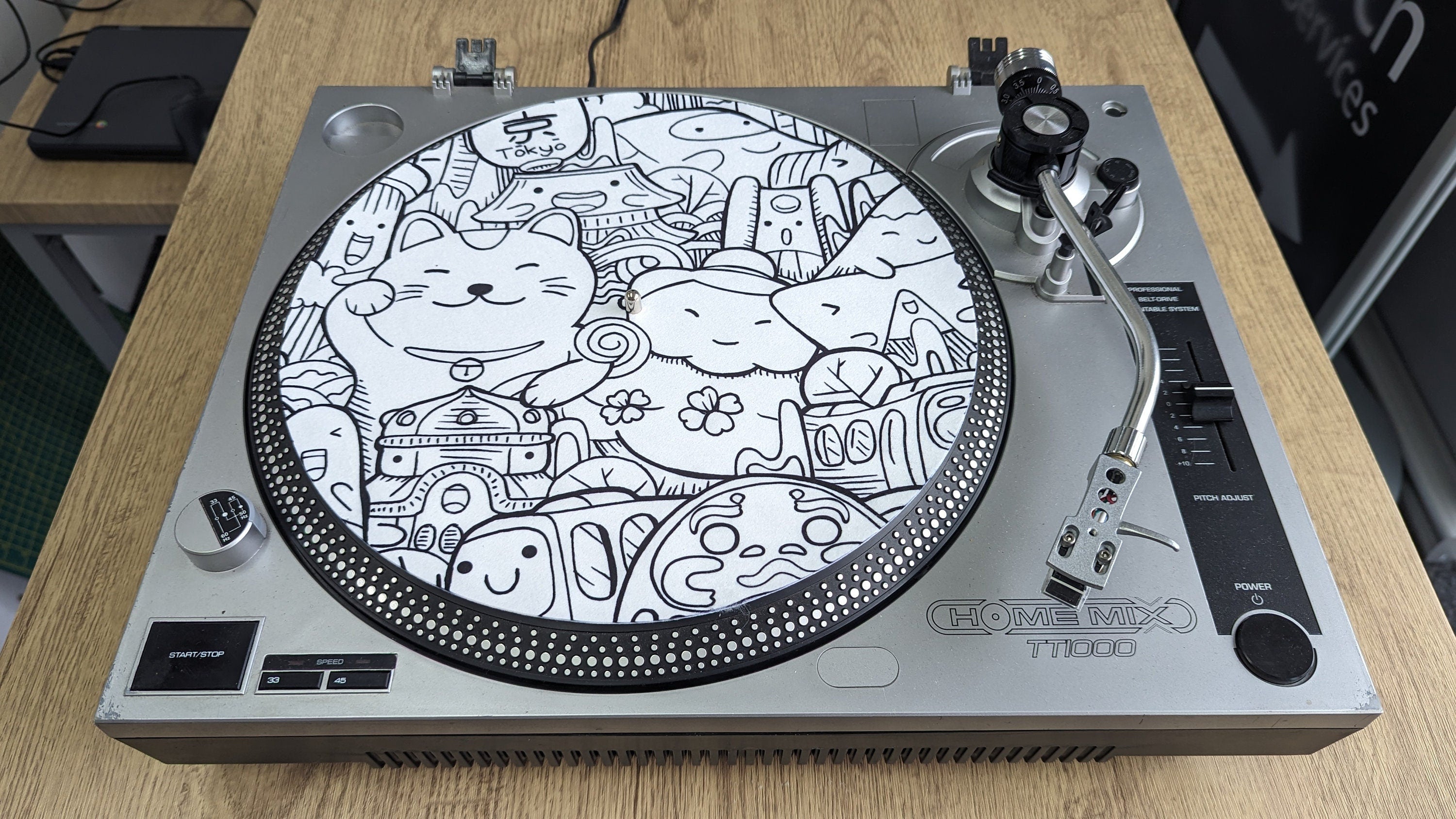 Slipmat Tokyo – Avec un potentiel de couleur – ModMat
