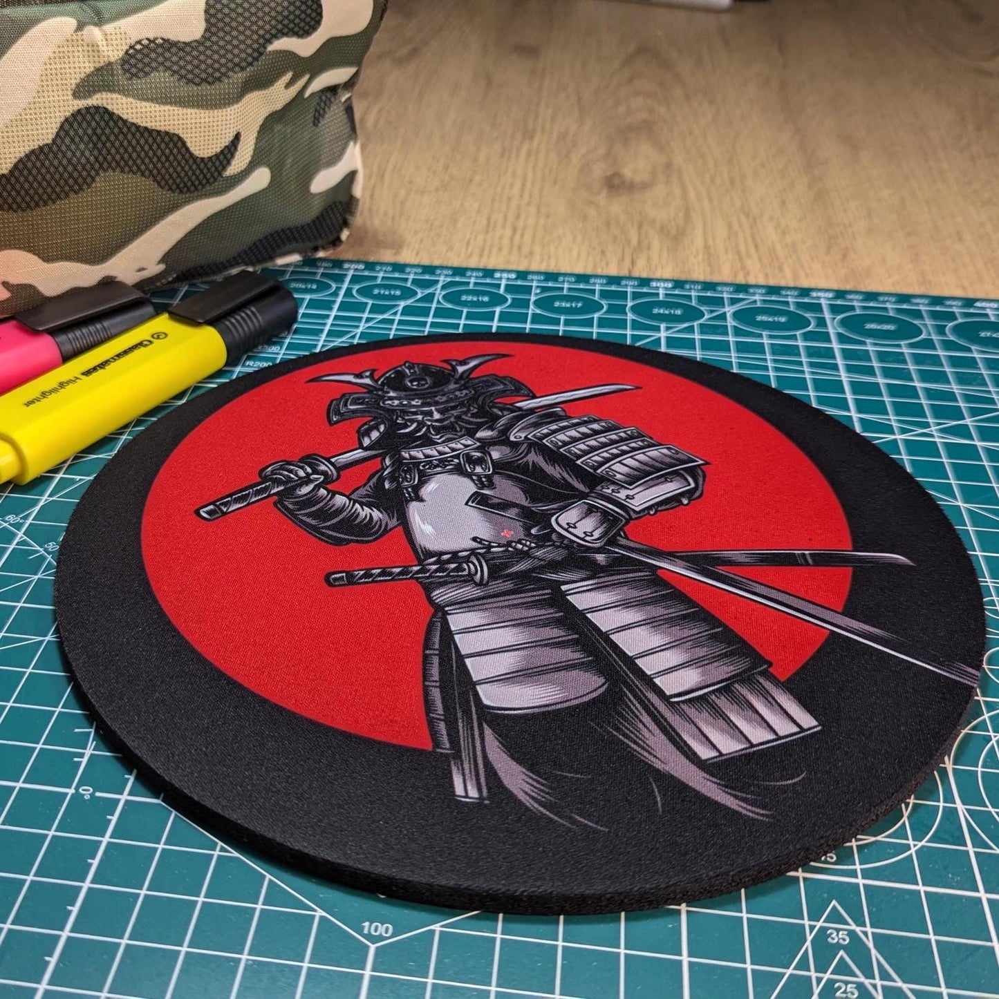 Samurai Circular Mouse Pad - Round Computer Mat - Desktop mousepad
