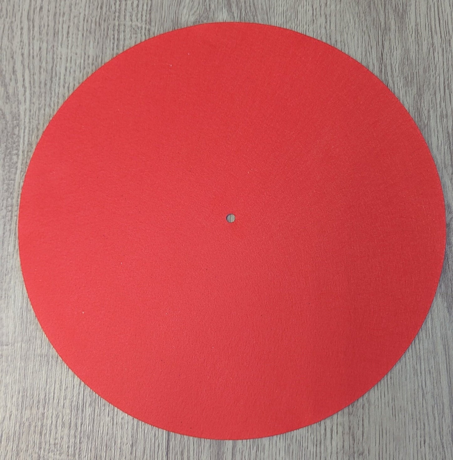 Pure Red Felt Slipmat – Bold Colour. Clean Sound. Total Control.
