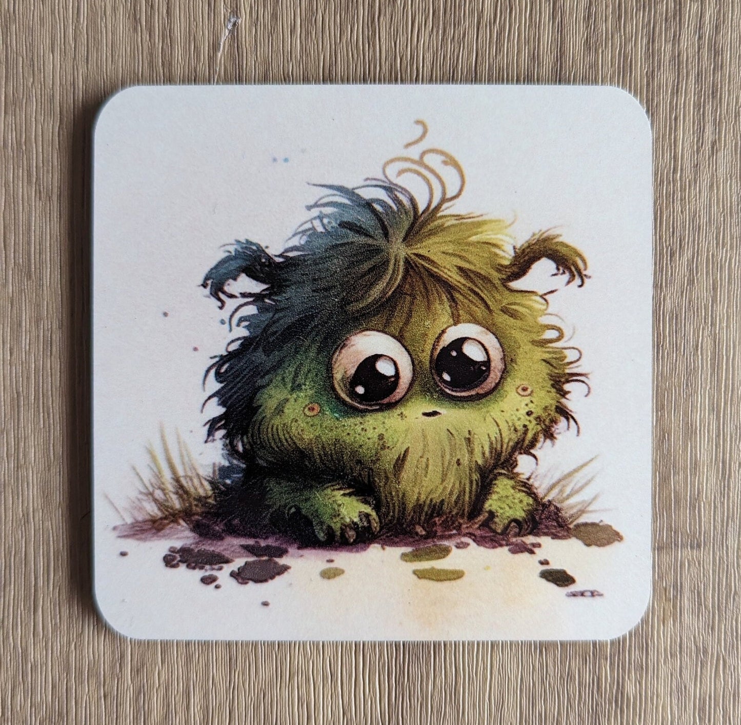 Dessous de verre Petits Monstres | Lot de 4 personnages de dessins animés amusants et colorés | Accessoires de boisson uniques pour enfants et adultes